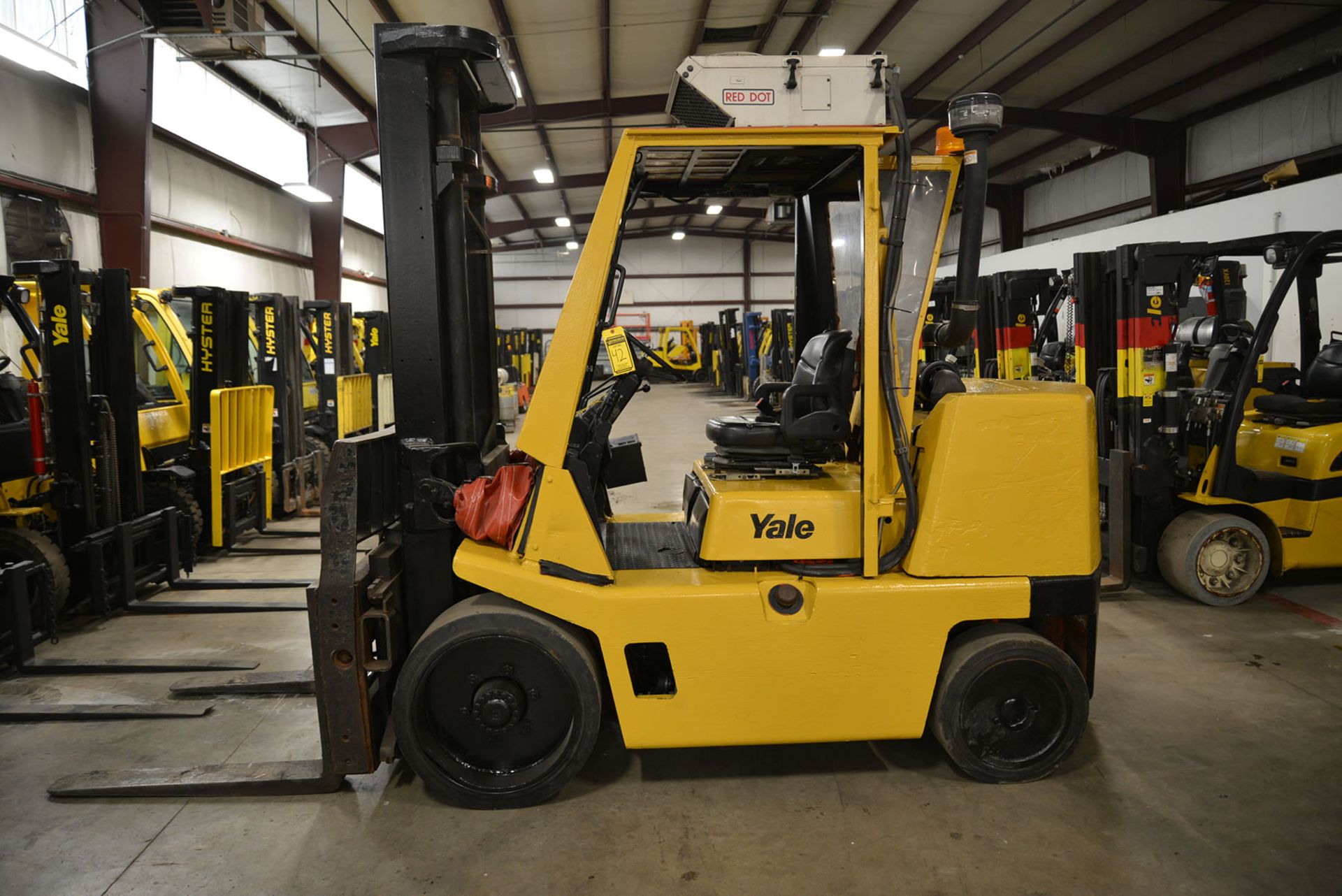 Lease return forklifts & helm dist file photo